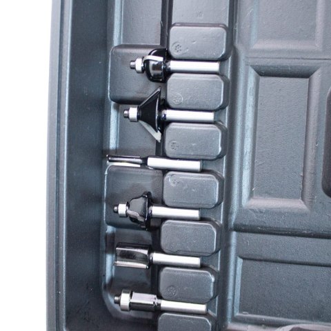 Frezarka górnowrzecionowa Bituxx 1200W z zestawem 12 frezów i etui Frezarka górnowrzecionowa Bituxx 1200W z zestawem 12 frezów i etui