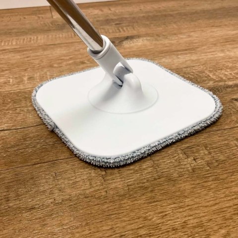 Mop obrotowy prostokątny płaski rotacyjny czysta brudna woda wyciskacz Kik Sp. z o. o. Sp. k. Mop obrotowy prostokątny płaski rotacyjny czysta brudna woda wyciskacz Kik Sp. z o. o. Sp. k.